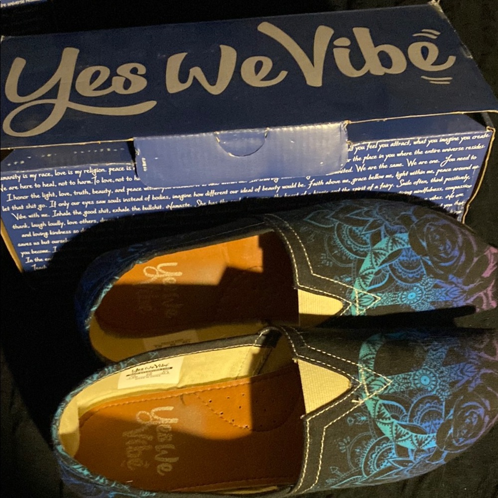 Yes We Vibe Black and Blue Patterned Shoes